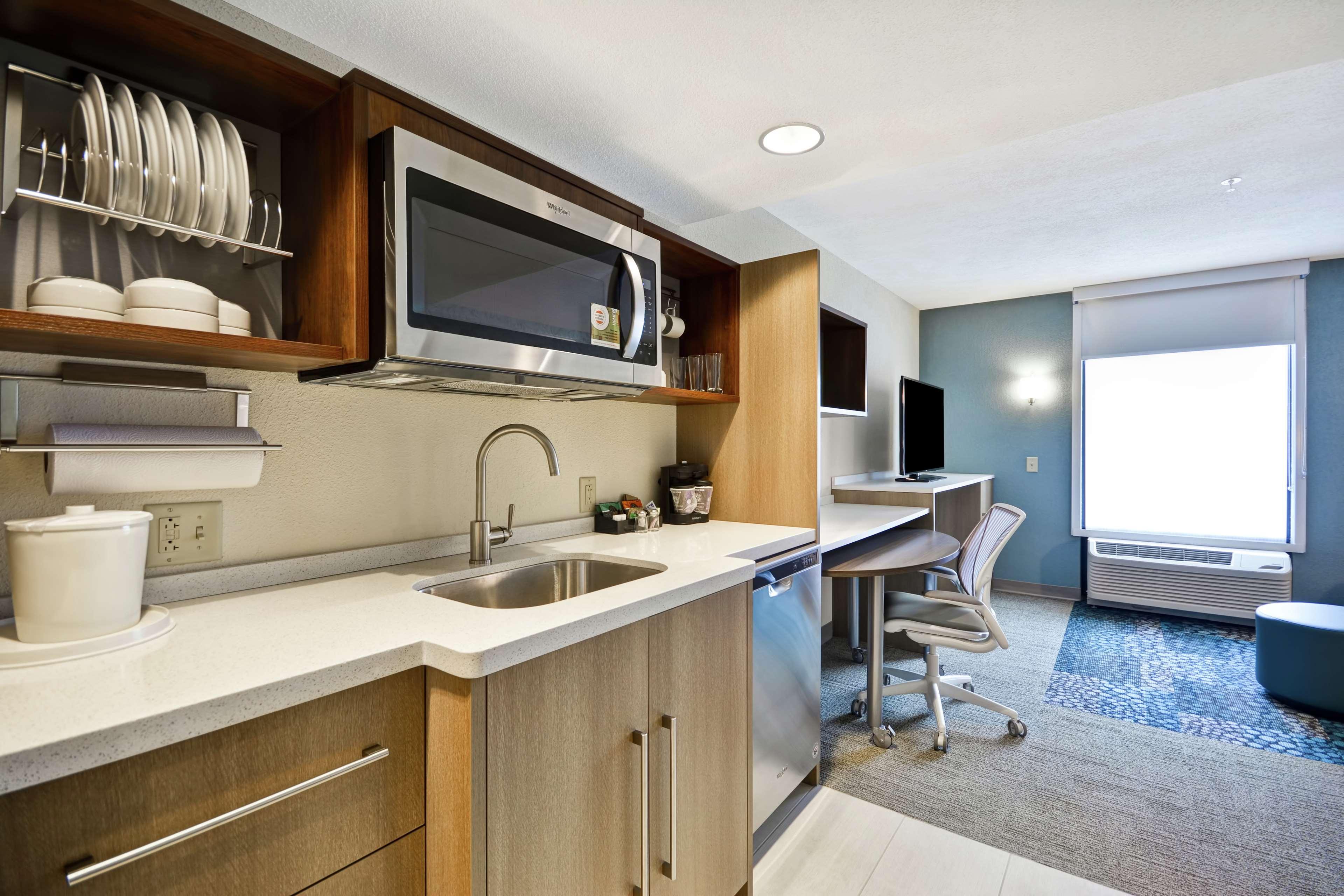 Home2 Suites By Hilton Portland Airport South Portland Exterior photo